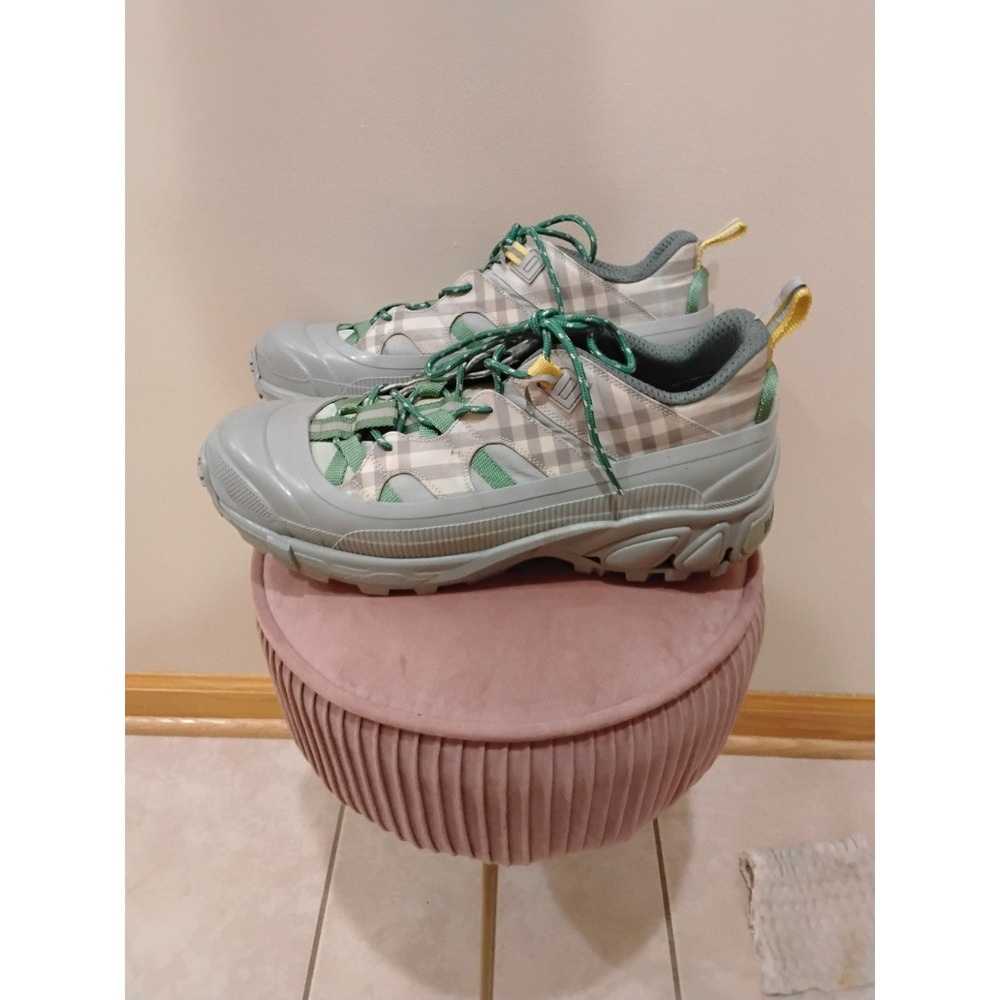 Burberry Men's Check Low Top Lace-Up Sneakers Gray Green - Pre-Owned